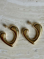 Sculpted heart hoops